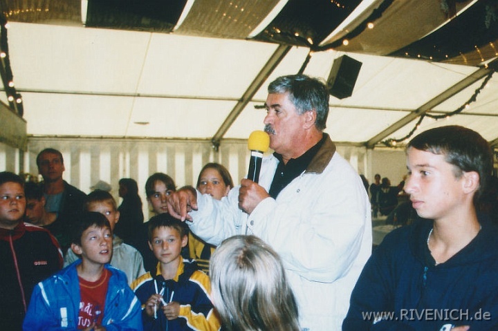 07 Fussball-Autogrammstunde – Bild 13